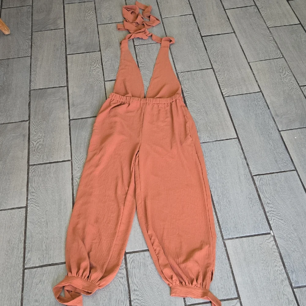 SHEIN Orange Jumpsuit with Relaxed Silhouette - Picture 1 of 7
